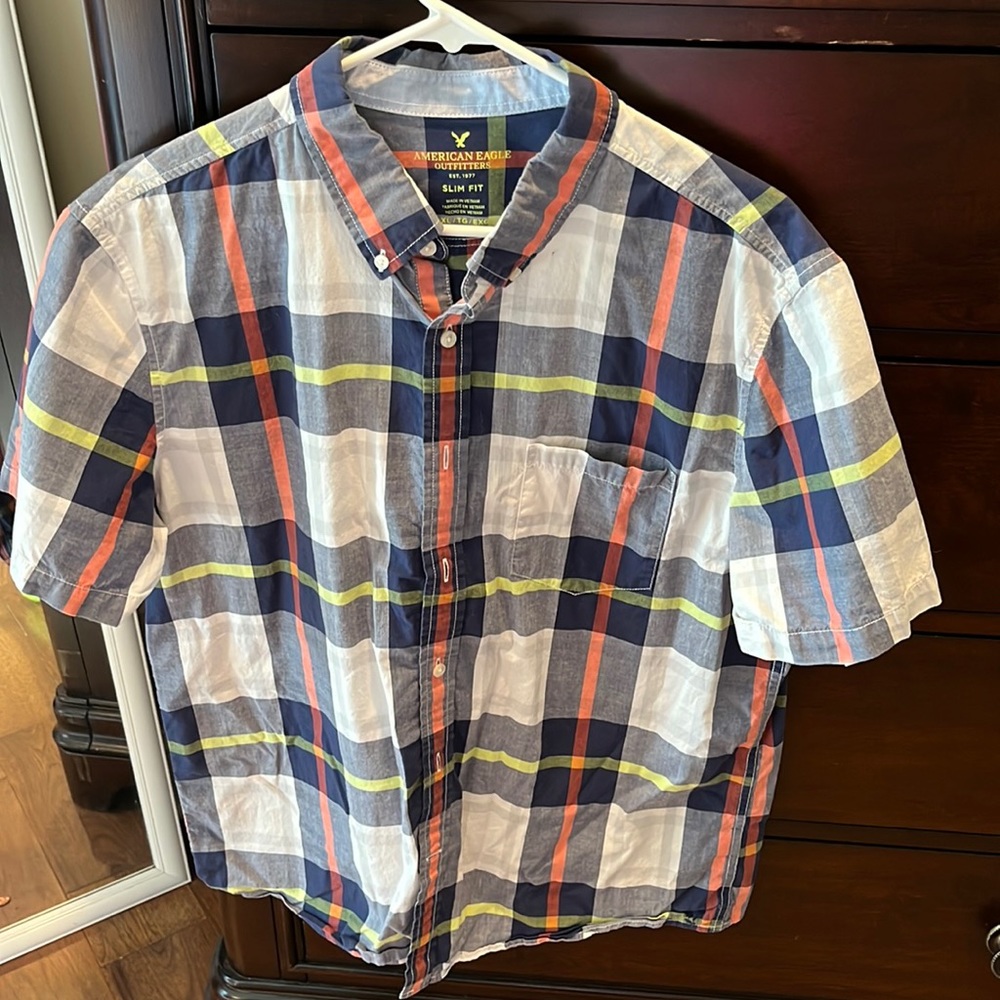 American eagle button down short sleeve shirt slim fit size XL